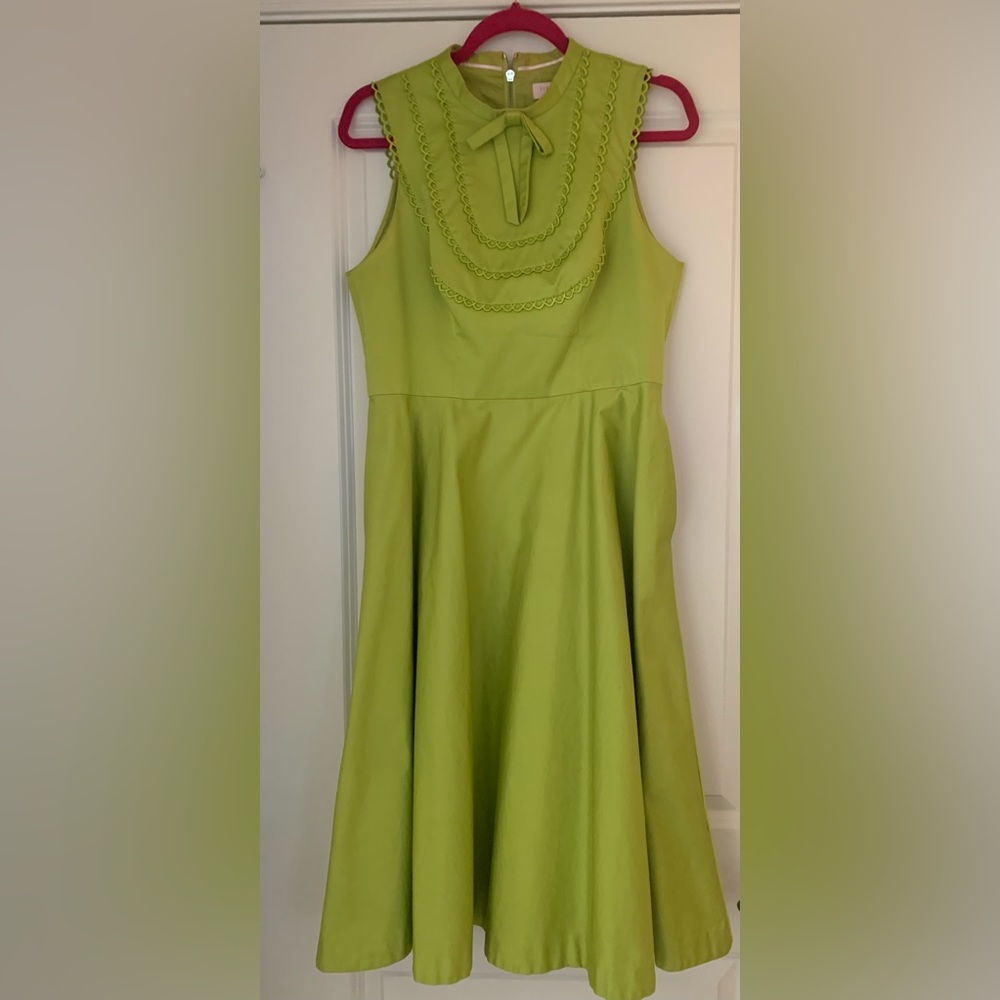 Ted Baker Lime Green Sleeveless Fit-and-Flare Dress with Bow Neck